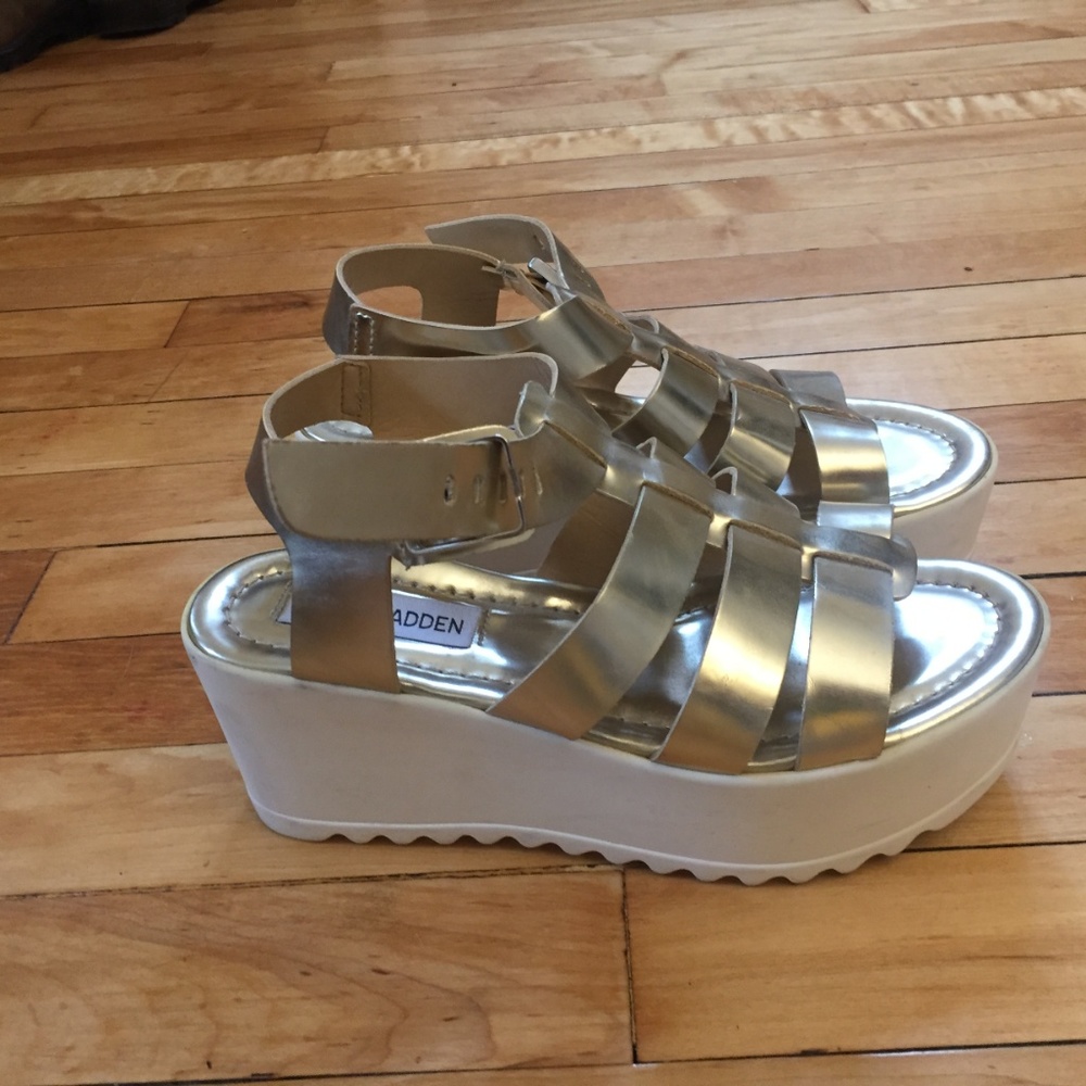 Steve Madden Platform Sandals Size 6, Barely Worn